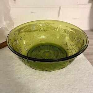 Vintage 1979 FTD Olive Green Glass Bowl Daisy Pattern 7.5”